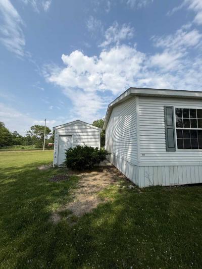 Photo 2 of 12 of home located at 8297 Feather Hollow Fenton, MI 48430