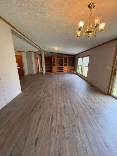 Photo 4 of 12 of home located at 8297 Feather Hollow Fenton, MI 48430