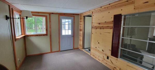 1973 Greenwood GH1567 Mobile Home