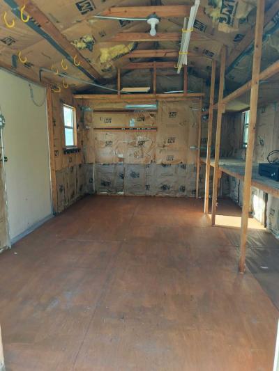 Photo 5 of 23 of home located at 425 Harvey Road Lakeland, FL 33815