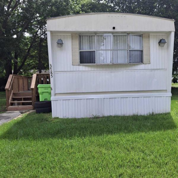 1979 Parkdale Mobile Home For Sale
