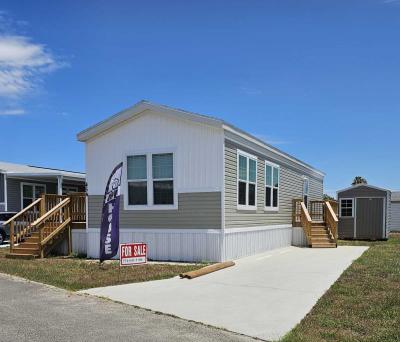 Mobile Home at 2055 82nd Ave Lot 454 Vero Beach, FL 32966