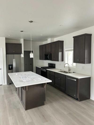 Photo 5 of 6 of home located at 250 E Telegraph Rd #213 Fillmore, CA 93015