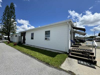 Photo 5 of 29 of home located at 6735 Hammock Rd Lot 161 Port Richey, FL 34668