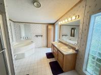 2000 REDMAN Manufactured Home