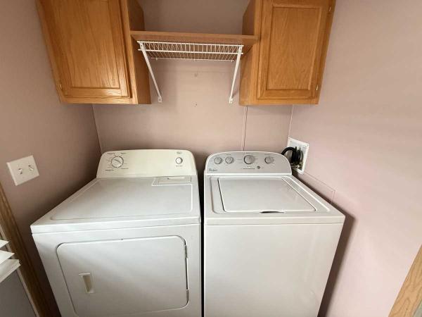 2000 REDMAN Manufactured Home