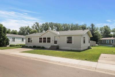 Mobile Home at 10267 Pierce Pl NE Blaine, MN 55434