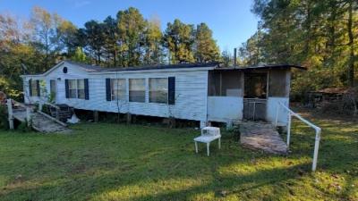Photo 2 of 15 of home located at 933 Transport Rd Dodson, LA 71422