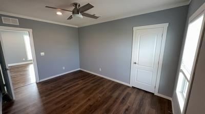 Photo 5 of 29 of home located at 173 Medina Verde Dr. Natalia, TX 78059
