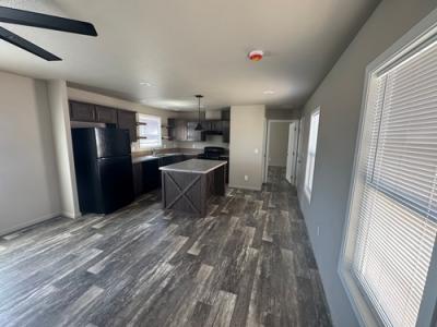 Photo 4 of 11 of home located at 5757 S Paloverde Rd Tucson, AZ 85706