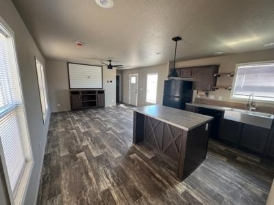 Photo 5 of 11 of home located at 5757 S Paloverde Rd Tucson, AZ 85706