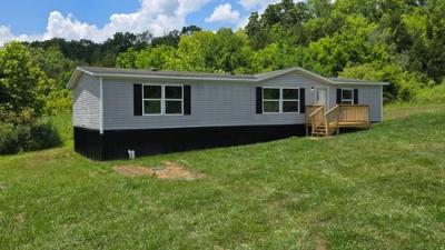 Photo 2 of 12 of home located at 132 Countryside Dr Mount Sterling, KY 40353