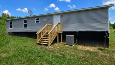 Photo 3 of 12 of home located at 132 Countryside Dr Mount Sterling, KY 40353