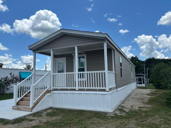 2025 Champion RH2542B Mobile Home