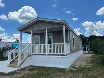 Photo 2 of 3 of home located at 11205 Bluebird Dr Dade City, FL 33525