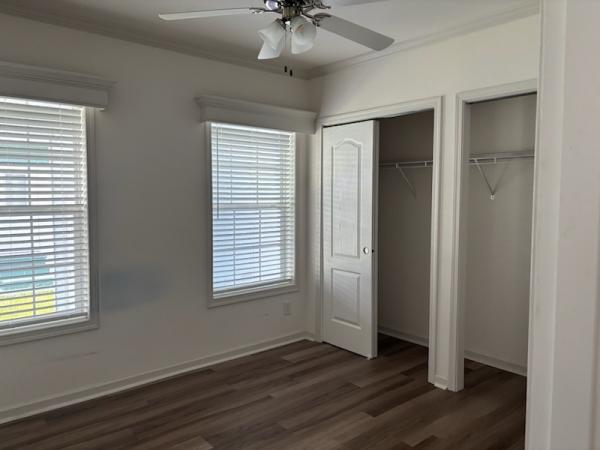 2023 Skyline LE2100 Mobile Home