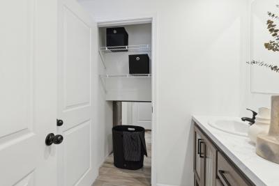 Photo 5 of 7 of home located at 13769 Hyde Court Shelby Township, MI 48315