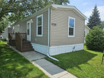 Photo 5 of 11 of home located at 26009 First St #5 Taylor, MI 48180