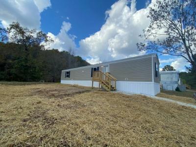 Photo 5 of 12 of home located at 2802 Potts Hollow Rd., #64 Birmingham, AL 35215