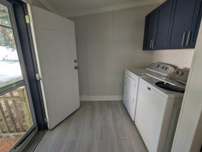 Photo 3 of 11 of home located at 14501 White Pine Lane Grand Haven, MI 49417