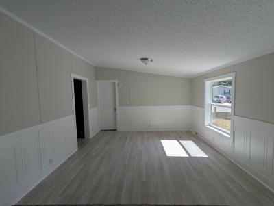 Photo 4 of 11 of home located at 14501 White Pine Lane Grand Haven, MI 49417