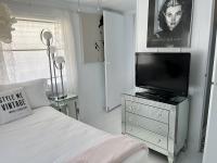 1971 FREE FF10267E Mobile Home