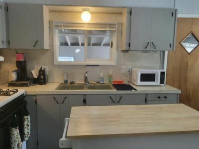 Photo 5 of 20 of home located at 1161 Candida Road Elgin, IL 60123