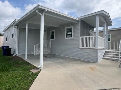 Photo 3 of 20 of home located at 3528 14th Street West #B015 Bradenton, FL 34205