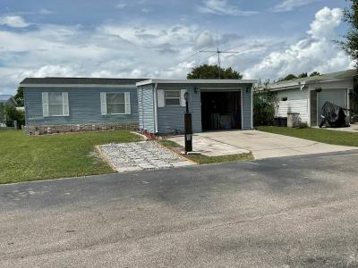 Photo 2 of 26 of home located at 1127 Windmill Grove Circle Orlando, FL 32828