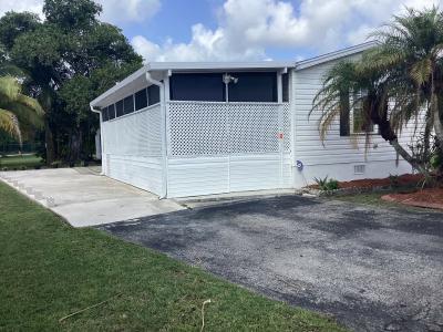 Photo 3 of 11 of home located at 35054 SW 188th Pl Homestead, FL 33034
