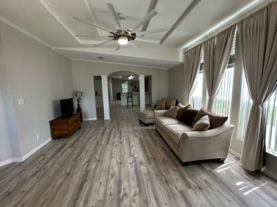 Photo 4 of 23 of home located at 1130 West Lakeview Drive Sebastian, FL 32958