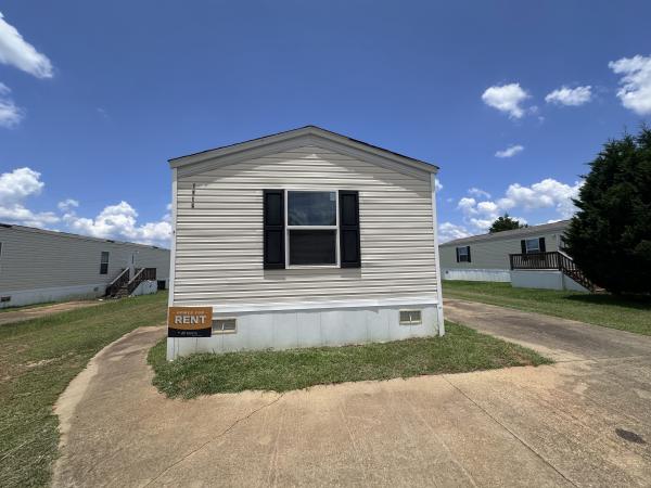Photo 1 of 2 of home located at 1318 Hunters Mountain Pkwy Troy, AL 36079