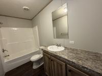 2017 	38SLT28443AH17  Home