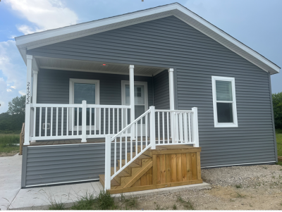 Photo 2 of 14 of home located at 24222 Norway Rd Chelsea, MI 48118
