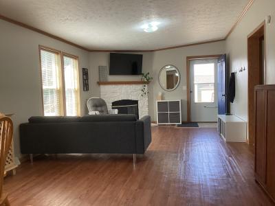 Photo 3 of 17 of home located at 17 Ridgeway Circle Saline, MI 48176