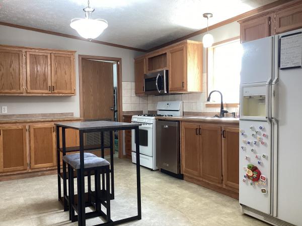 2002 DUTCH PARK Dutchess Mobile Home