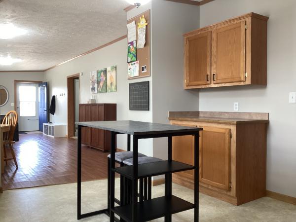 2002 DUTCH PARK Dutchess Mobile Home