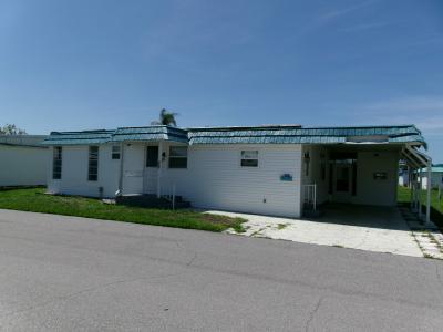 Photo 4 of 5 of home located at 7100 Ulmerton Rd Lot 255 Largo, FL 33771