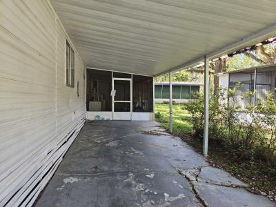 Photo 3 of 15 of home located at 9901 SE Hwy 314 Lot B15 Silver Springs, FL 34488