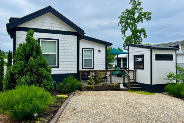 2018 Blue Ridge Manufactured Home