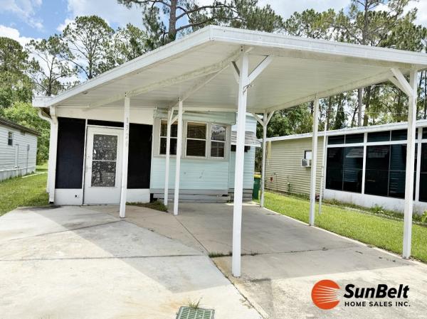 Photo 1 of 2 of home located at 1326 Starlight Circle Eustis, FL 32726