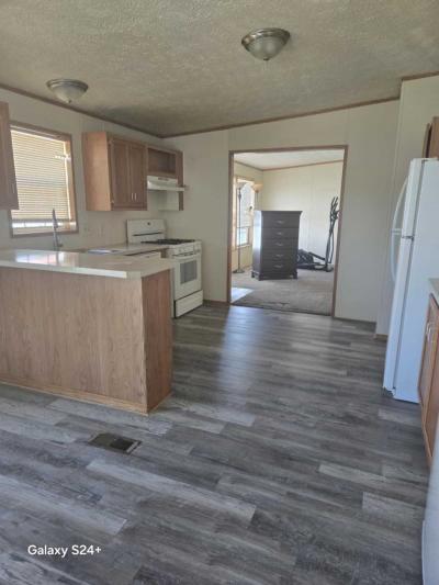 Mobile Home at 1196 Sherwood Dr Lapeer, MI 48446