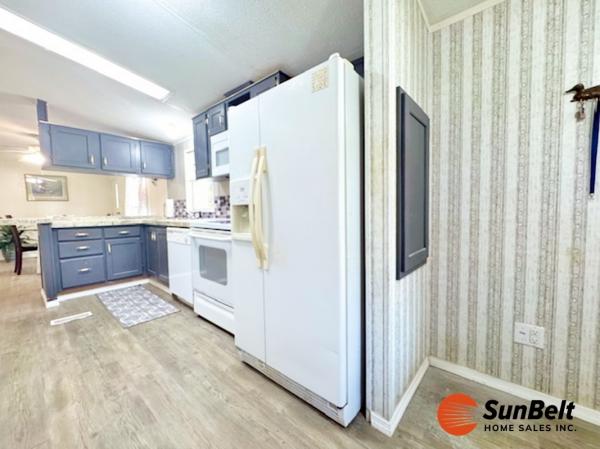 2000 WINN Mobile Home