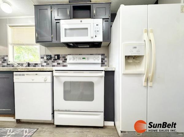 2000 WINN Mobile Home