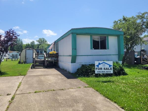 Photo 1 of 2 of home located at 1916 Bob White Dr. Ashtabula, OH 44004