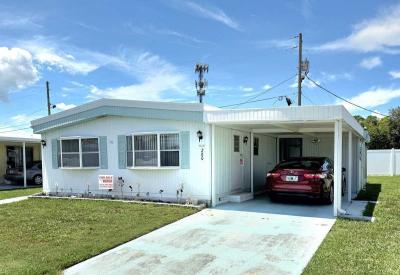 Photo 1 of 26 of home located at 7100 Ulmerton Rd. Largo, FL 33771