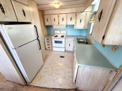 Photo 4 of 26 of home located at 7100 Ulmerton Rd. Largo, FL 33771