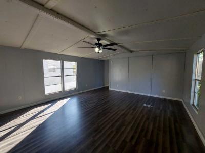 Photo 5 of 18 of home located at 7534 Us-60 #200 Republic, MO 65738
