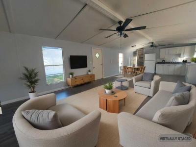 Mobile Home at 7534 Us-60 #200 Republic, MO 65738