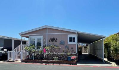 Photo 3 of 43 of home located at 19251 Brookhurst, #22 Huntington Beach, CA 92646